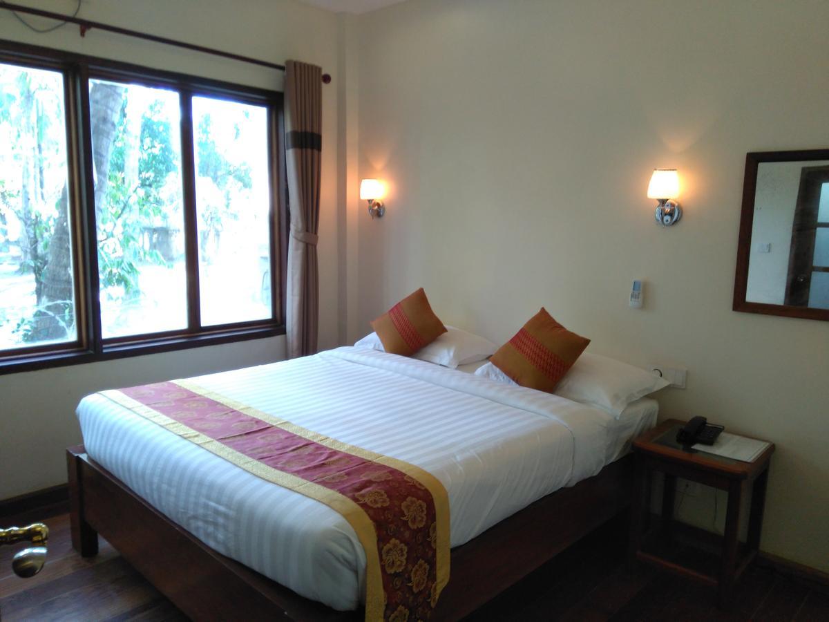 Kyaw Myanmar Hotel Gyeiktaw Buitenkant foto