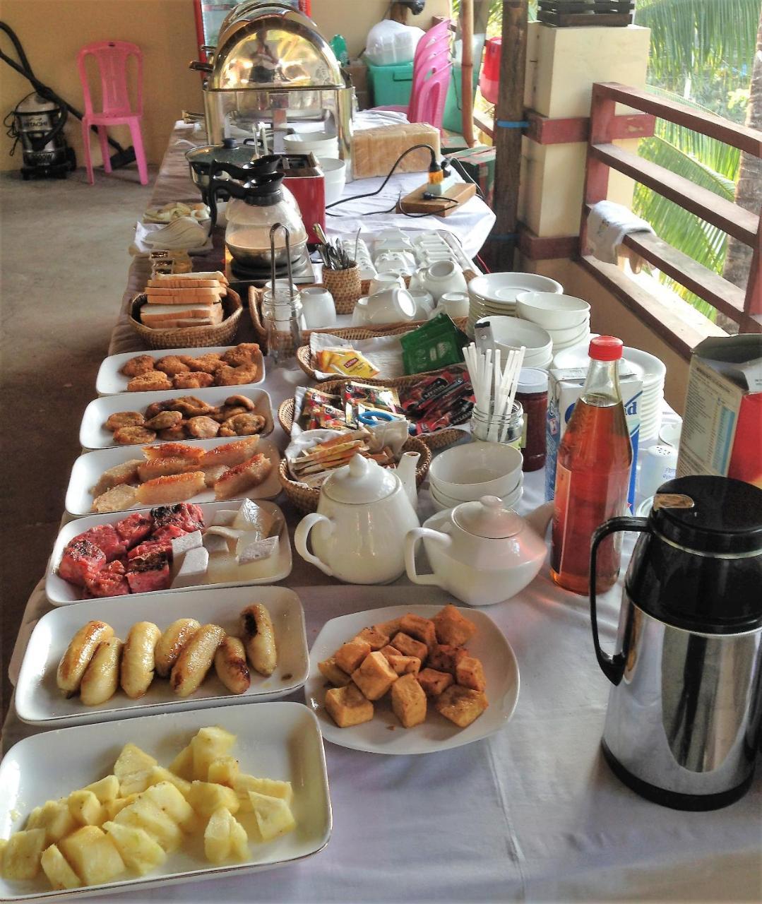 Kyaw Myanmar Hotel Gyeiktaw Buitenkant foto